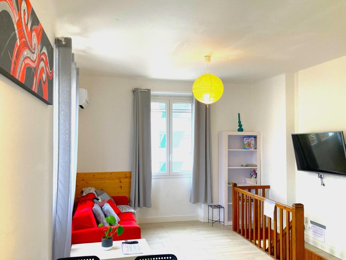 Blue Summer Vibes Duplex Studio For 4P, Ac, Sea View, Parking, Beach At 50M, Spa Access -3 라시오타 외부 사진