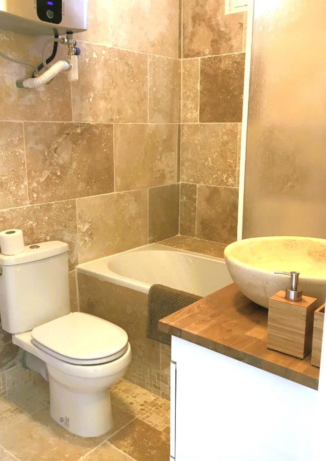Blue Summer Vibes Duplex Studio For 4P, Ac, Sea View, Parking, Beach At 50M, Spa Access -3 라시오타 외부 사진